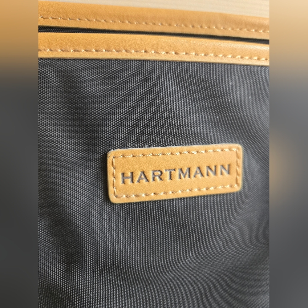 Hartmann Canvas And Leather Zippered Tote - Picture 2 of 11